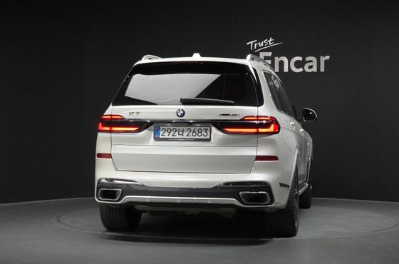BMW X7 xDrive 40i M Sport 6STR — пробег 11 819 км — фото 4 из 5