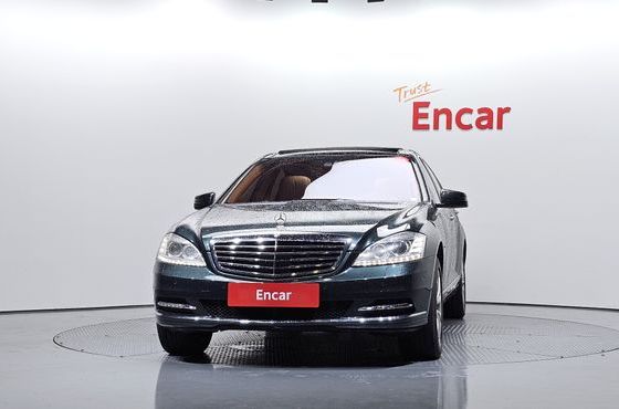 Mercedes-Benz S-Class S500L BlueEFFICIENCY — пробег 207 768 км — фото 3 из 5