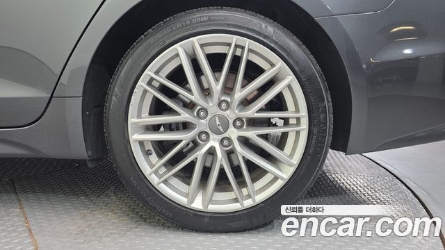Genesis G70 из Кореи Encar