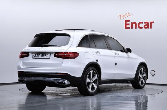 Mercedes-Benz GLC-Class GLC220 d 4MATIC Premium — пробег 95 431 км — фото 2 из 5