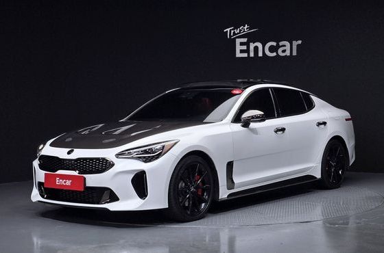 Kia Stinger 3.3 Turbo 2WD GT — пробег 71 890 км — фото 1 из 5