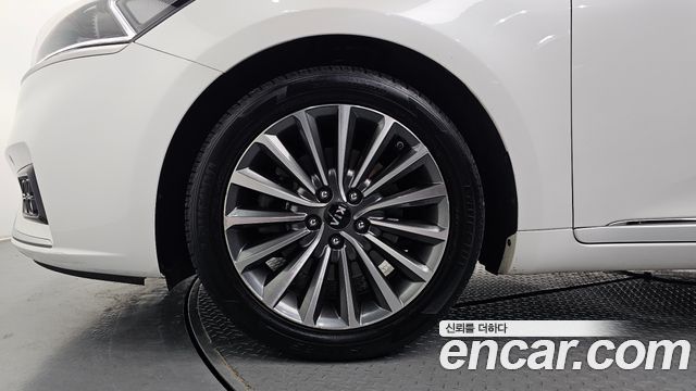 Kia K7 из Кореи Encar