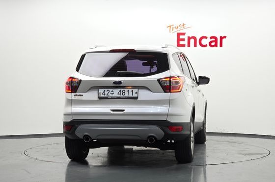 Ford Kuga 2.0 Diesel Trend — пробег 192 349 км — фото 4 из 5