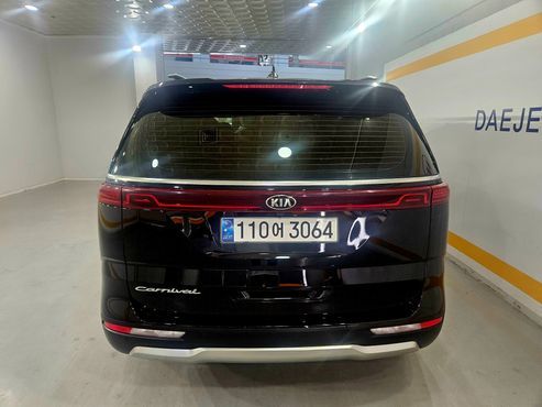 Kia Carnival Diesel 9-Seater Signature — пробег 107 628 км — фото 4 из 5