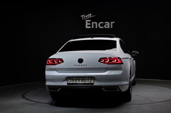 Volkswagen Passat 2.0 TDI Prestige — пробег 53 778 км — фото 4 из 5