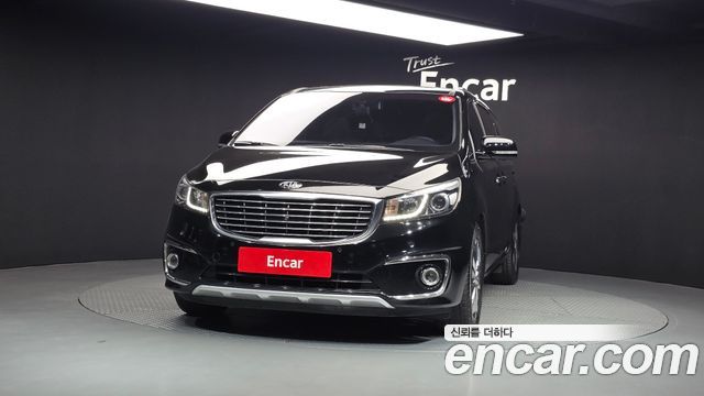 Kia Carnival из Кореи Encar