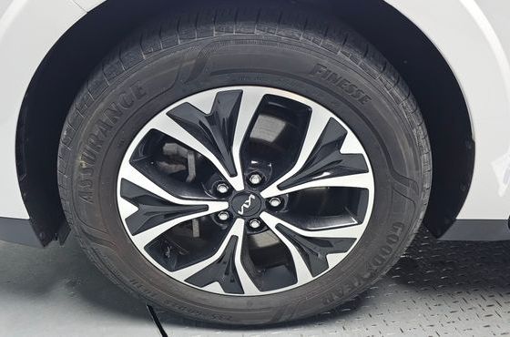 Kia Carnival 9-Seater Prestige — пробег 77 449 км — фото 5 из 5