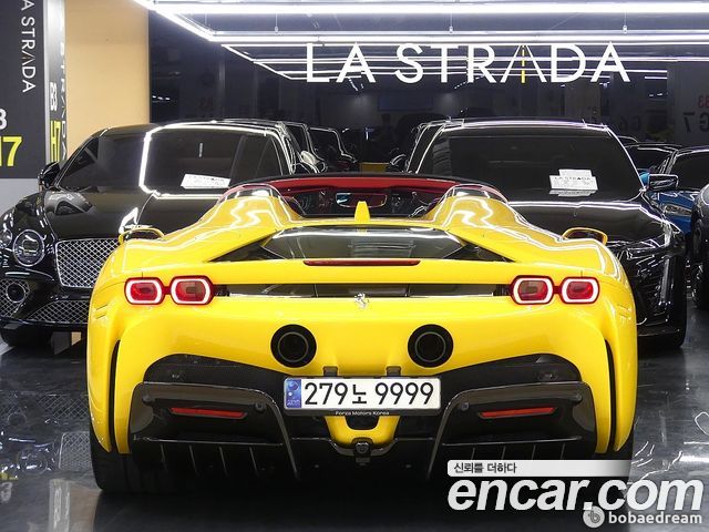 Ferrari SF90 из Кореи Encar