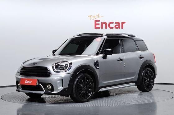 Mini Countryman Classic Plus Launch Pack 2nd Gen — пробег 40 163 км — фото 1 из 5