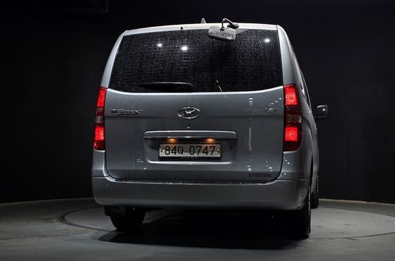 Hyundai Starex 5-Seater VAN Smart — пробег 216 890 км — фото 4 из 5