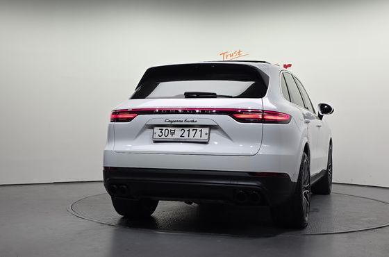 Porsche Cayenne 3.0 — пробег 40 036 км — фото 4 из 5