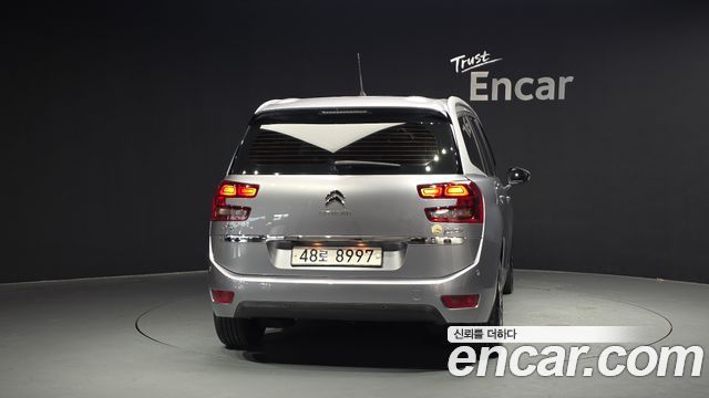 Citroen-DS C4 Picasso из Кореи Encar