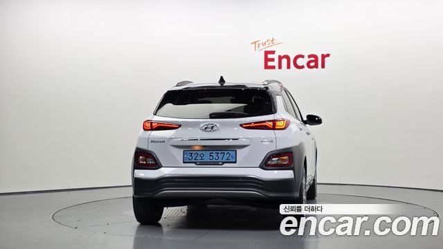Hyundai Kona из Кореи Encar