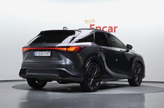 Lexus RX F-Sport — пробег 39 096 км — фото 2 из 5