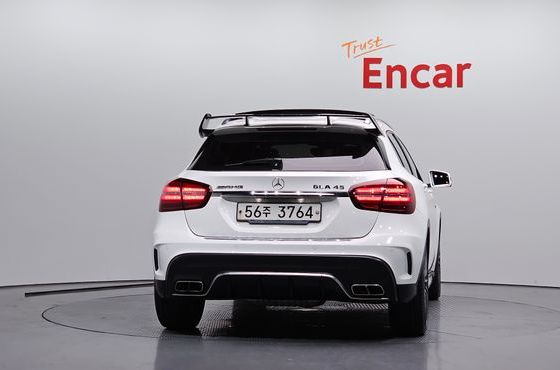 Mercedes-Benz GLA-Class GLA45 AMG 4MATIC — пробег 96 630 км — фото 4 из 5