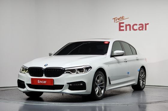 BMW 5-Series 530i xDrive M Sport Package Plus — пробег 127 564 км — фото 1 из 5
