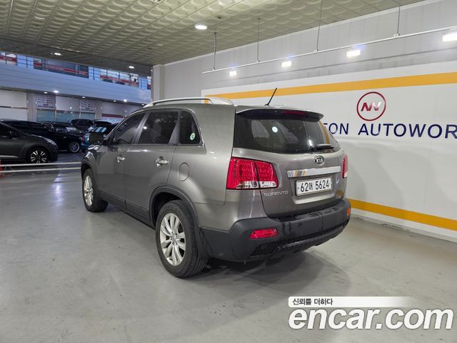 Kia Sorento Diesel 2.0 2WD TLX High-Deluxe — пробег 253 218 км — фото 3 из 5