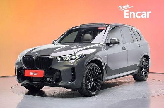 BMW X5 xDrive 40i M Sport Pro Special Edition — пробег 5 277 км — фото 1 из 5