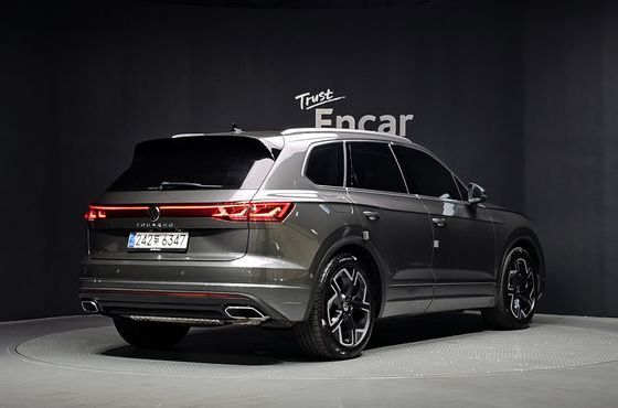 Volkswagen Touareg 3.0 TDI Prestige — пробег 26 649 км — фото 2 из 5