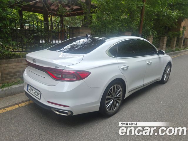Hyundai Grandeur из Кореи Encar