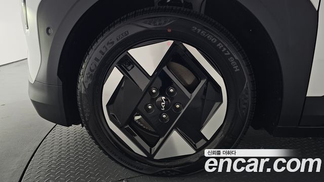 Kia EV3 из Кореи Encar