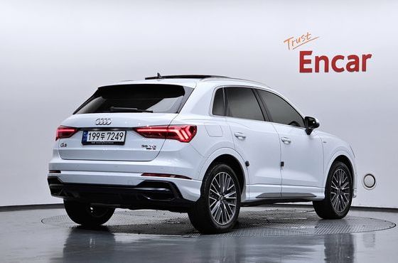 Audi Q3 35 TDI Quattro Premium — пробег 23 035 км — фото 2 из 5