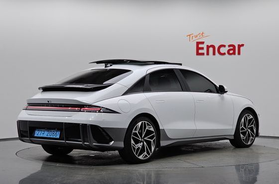 Hyundai Ioniq6 Long Range AWD Exclusive — пробег 31 273 км — фото 2 из 5