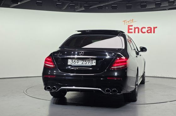 Mercedes-Benz E-Class E53 AMG 4MATIC+ — пробег 127 427 км — фото 4 из 5