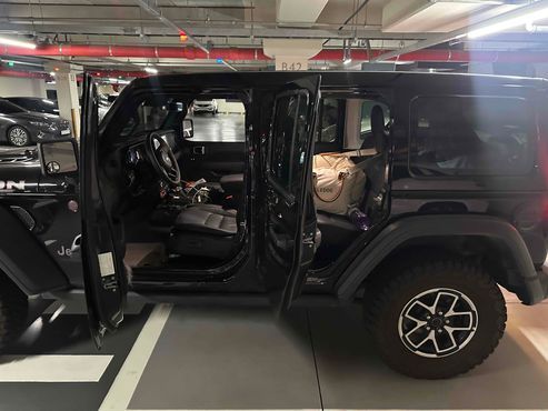 Jeep Wrangler 2.0 Rubicon Power Top 4Door — пробег 12 200 км — фото 3 из 5