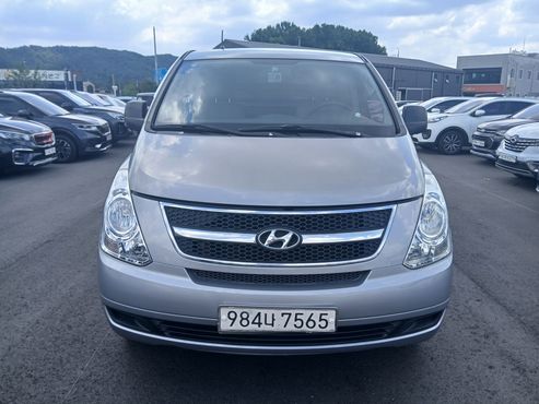 Hyundai Starex 3-Seater VAN CVX Deluxe — пробег 174 444 км — фото 1 из 5