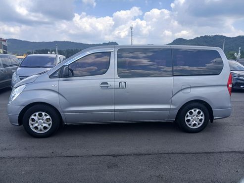 Hyundai Starex 3-Seater VAN CVX Deluxe — пробег 174 444 км — фото 3 из 5