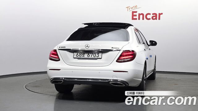 Mercedes-Benz E-Class из Кореи Encar
