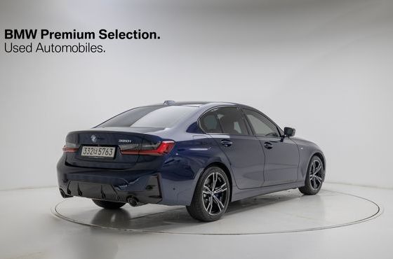 BMW 3-Series 320i M Sport — пробег 10 091 км — фото 2 из 5