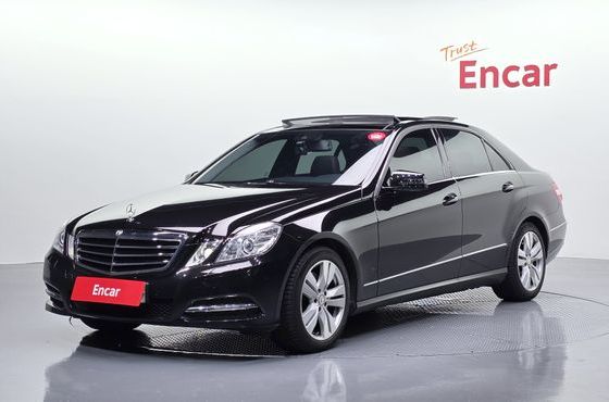 Mercedes-Benz E-Class E350 4MATIC Avantgarde — пробег 58 229 км — фото 1 из 5