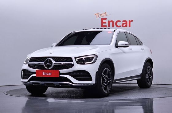 Mercedes-Benz GLC-Class GCL300 4MATIC Coupe — пробег 32 994 км — фото 1 из 5