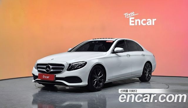 Mercedes-Benz E-Class из Кореи Encar
