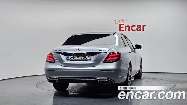 Mercedes-Benz E-Class из Кореи Encar