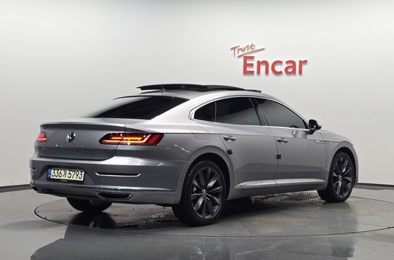 Volkswagen Arteon 2.0 TDI Prestige — пробег 58 761 км — фото 2 из 5
