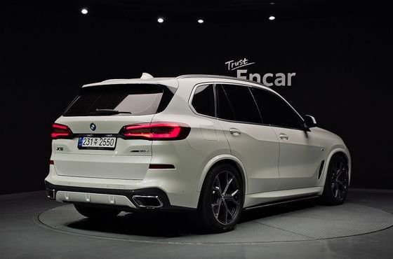 BMW X5 xDrive 30d M Sport — пробег 53 966 км — фото 2 из 5