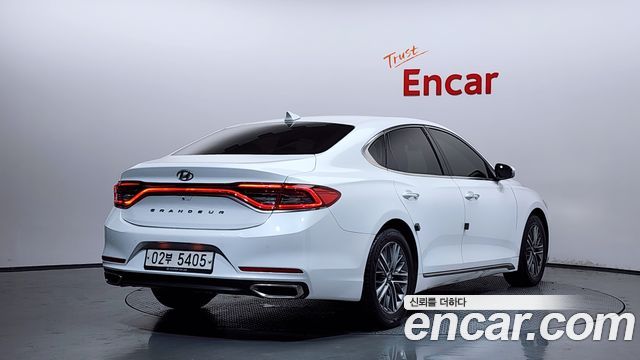 Hyundai Grandeur из Кореи Encar
