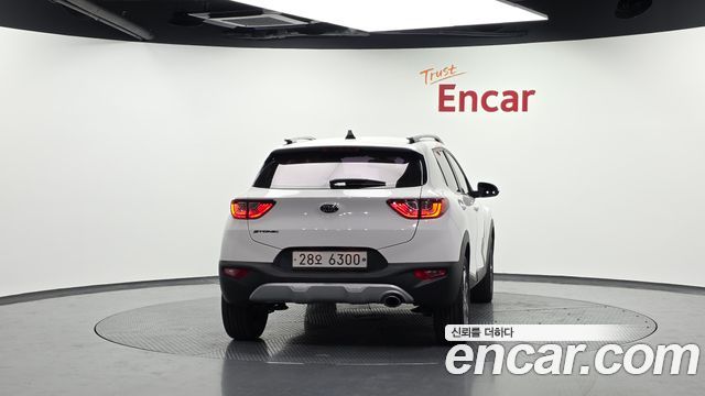 Kia Stonic Diesel 1.6 Trendy — пробег 185 262 км — фото 4 из 5