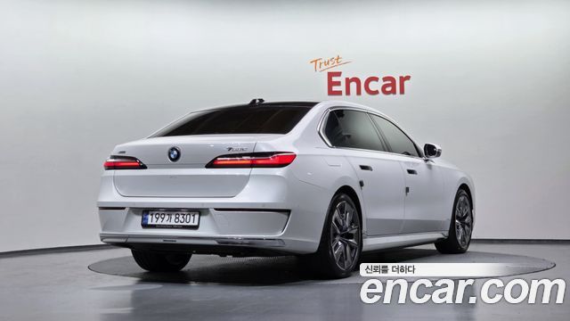 BMW 7-Series из Кореи Encar