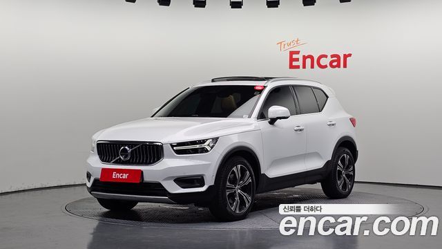 Volvo XC40 B4 Inscription — пробег 140 773 км — фото 1 из 5