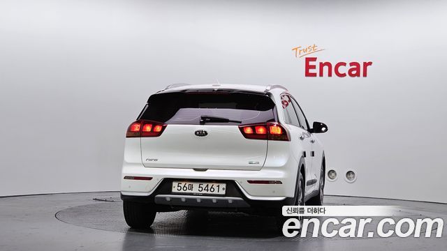 Kia Niro из Кореи Encar