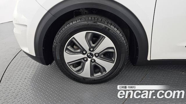 Kia Niro из Кореи Encar