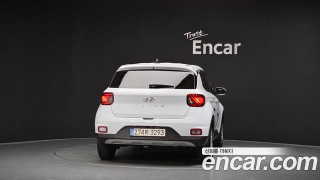 Hyundai Venue из Кореи Encar