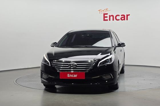 Hyundai Sonata 2.0 Premium — пробег 163 814 км — фото 3 из 5