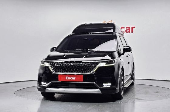 Kia Carnival Gasoline 4-Seater Hi-Limousine Signature — пробег 83 489 км — фото 3 из 5