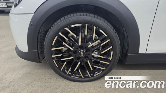 Mini Cooper из Кореи Encar