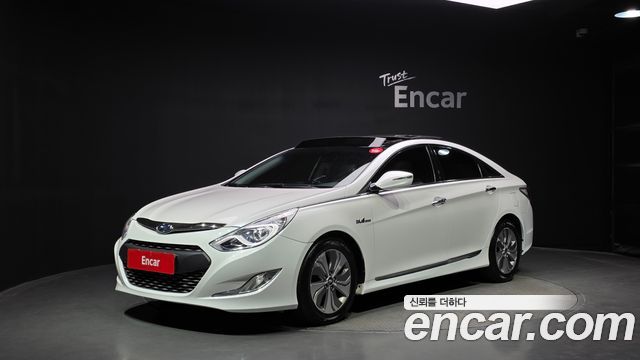 Hyundai Sonata 2.0 Premium — пробег 157 497 км — фото 1 из 5